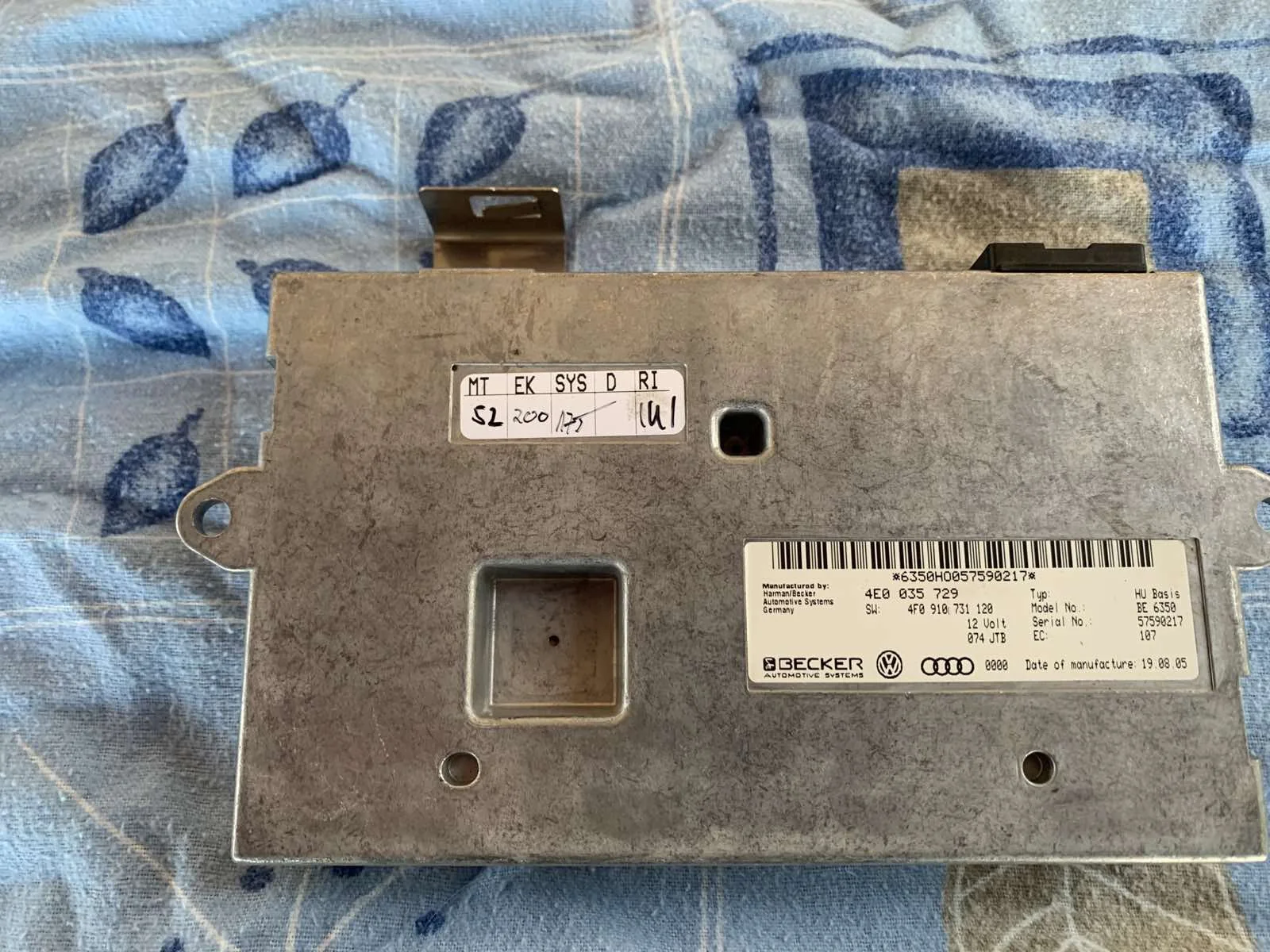 Telefon / kommunikációs modul